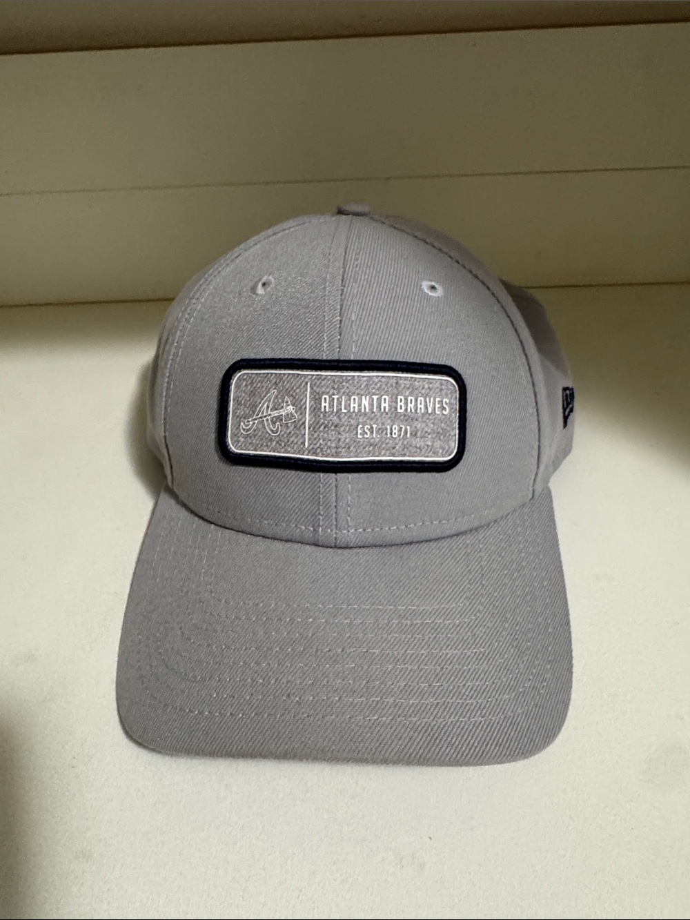 New Era Atlanta Braves Gray Patch Baseball Cap